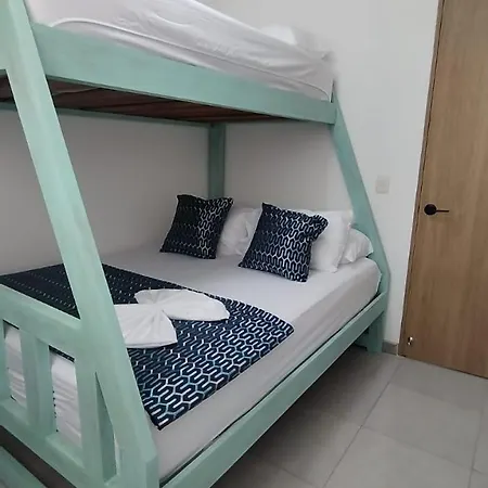Affordable, Family, Excellent Wifi A 5 Minutos Del Centro Histórico De Apartamento